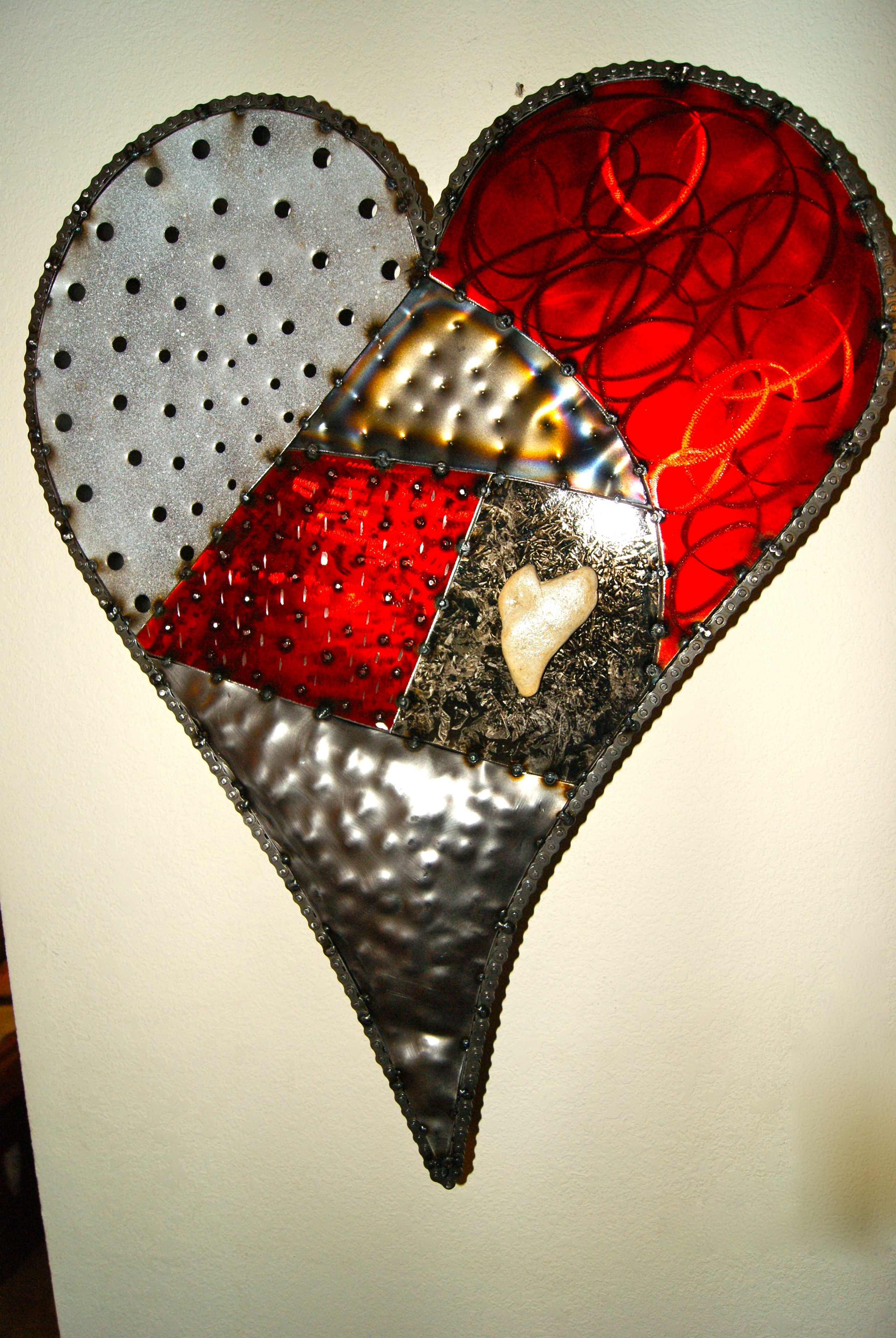 Metal heart wall art 2