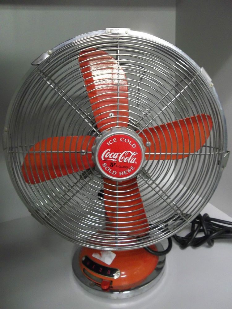 Retro oscillating fan