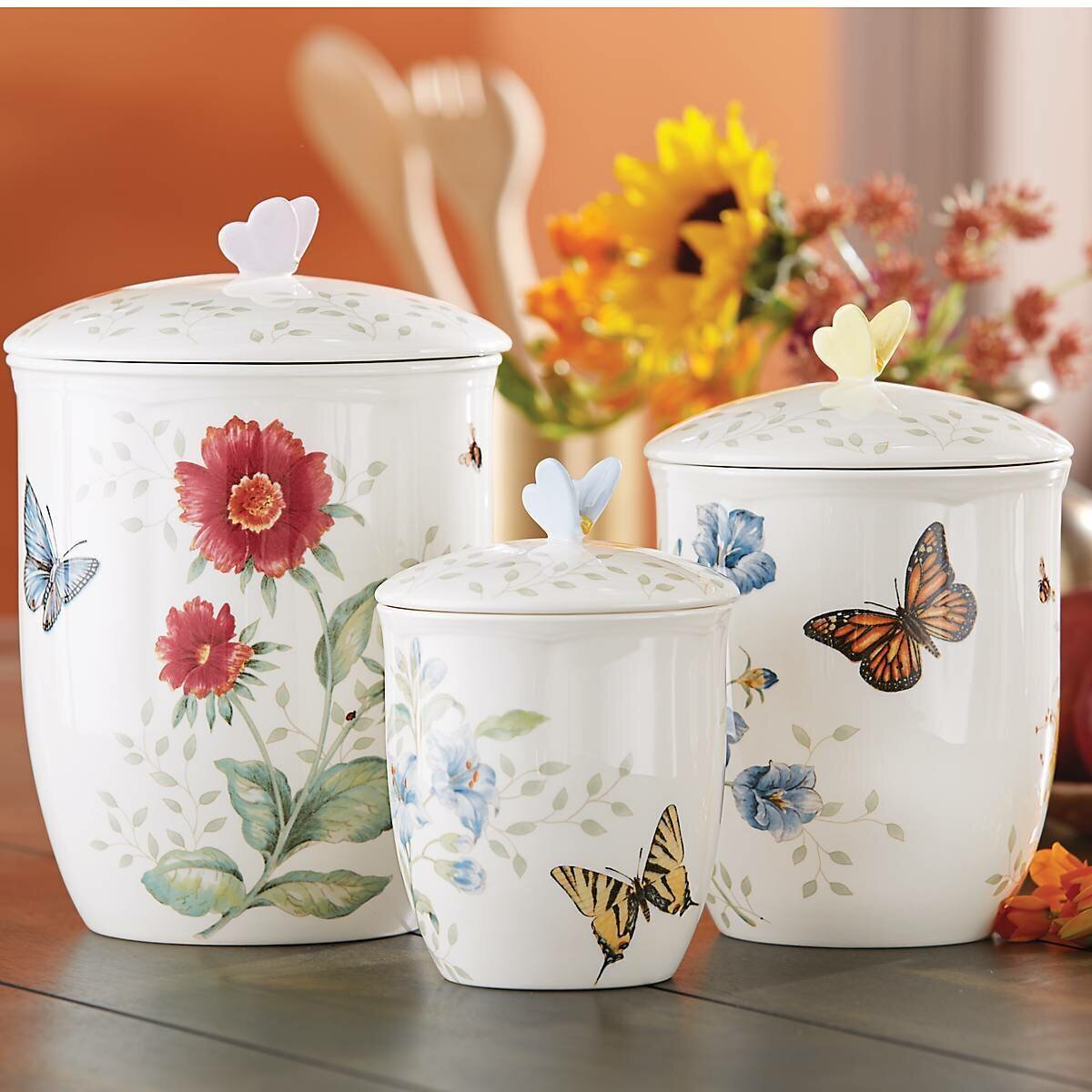 Nature inspired country canisters