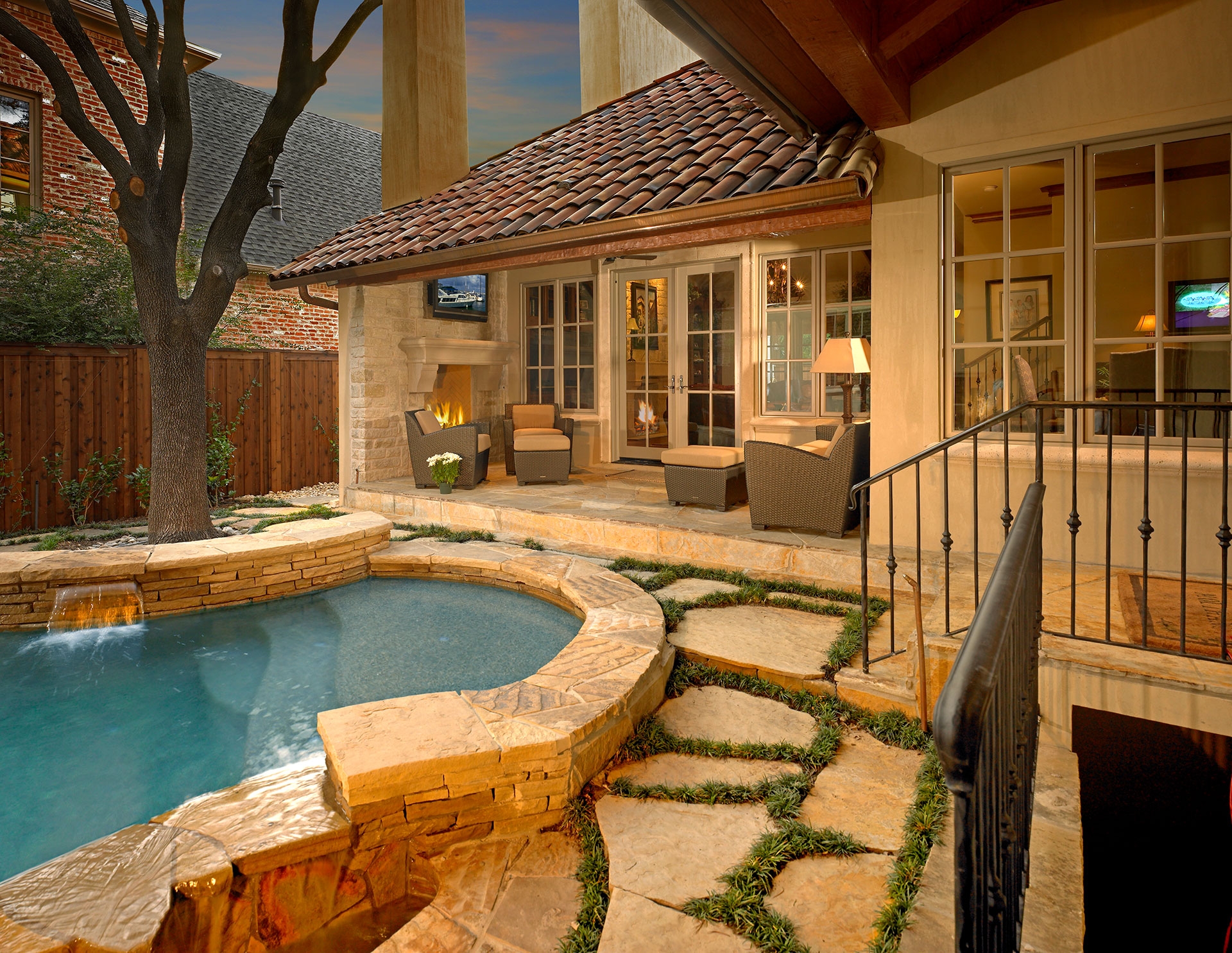 Small Backyard Pools Ideas To Splash Right Into Steal Foter