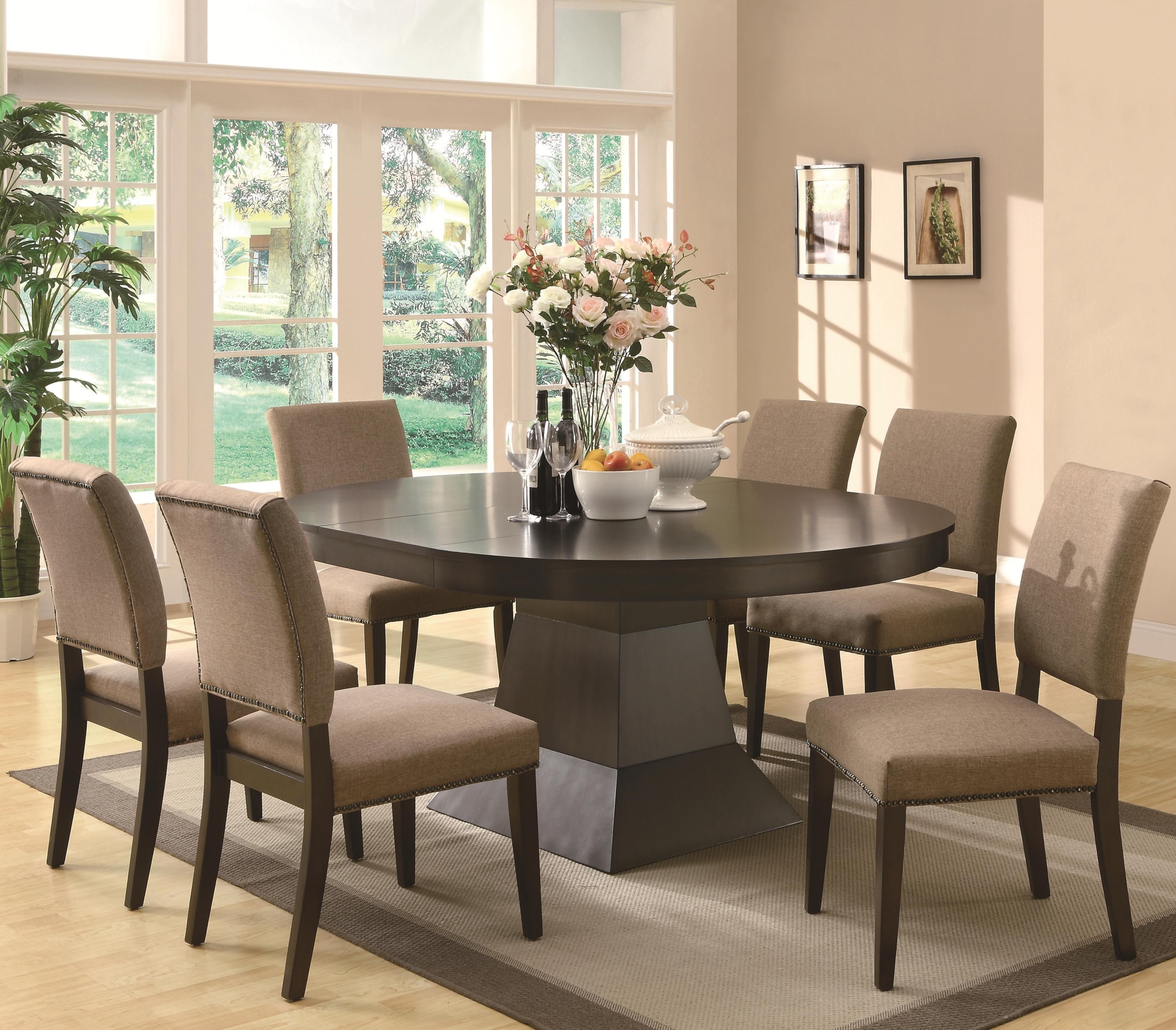 Modern Oval Table with Chairs