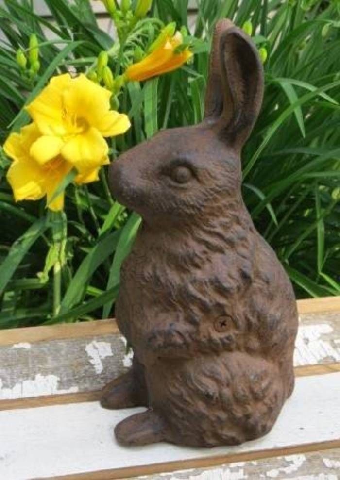 Primitive cast iron garden statue sculpture bunny rabbit animal figure