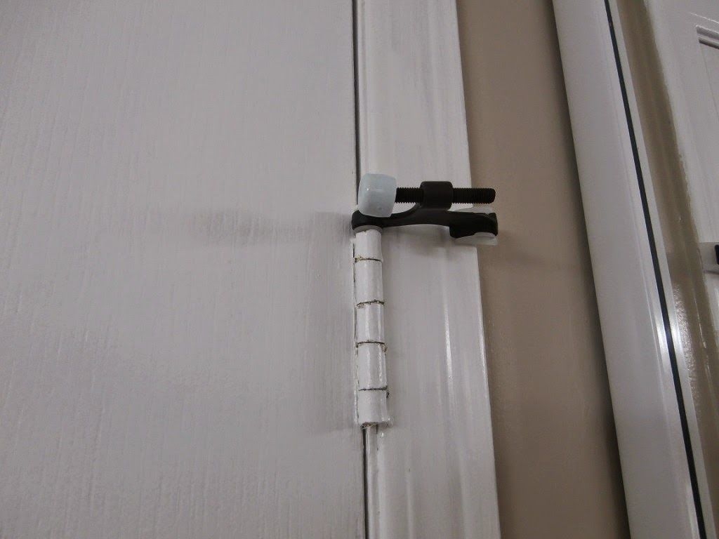 This door stop hinge is a fabulous solution if you