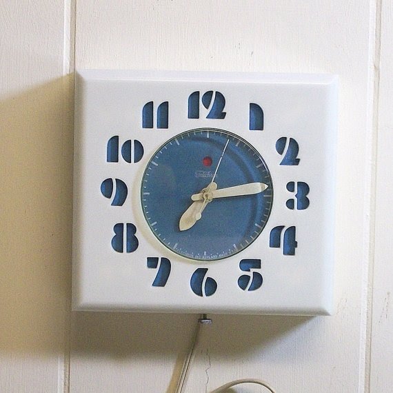 Vintage general electric clock