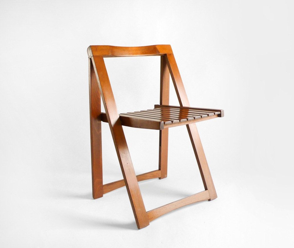 Mid century wood folding chair