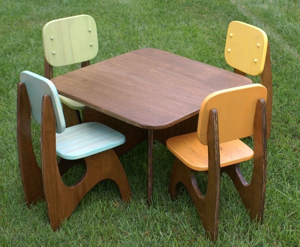 small childrens wooden table and chairs