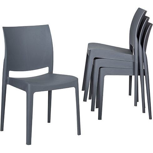 Plastic outdoor chairs 1