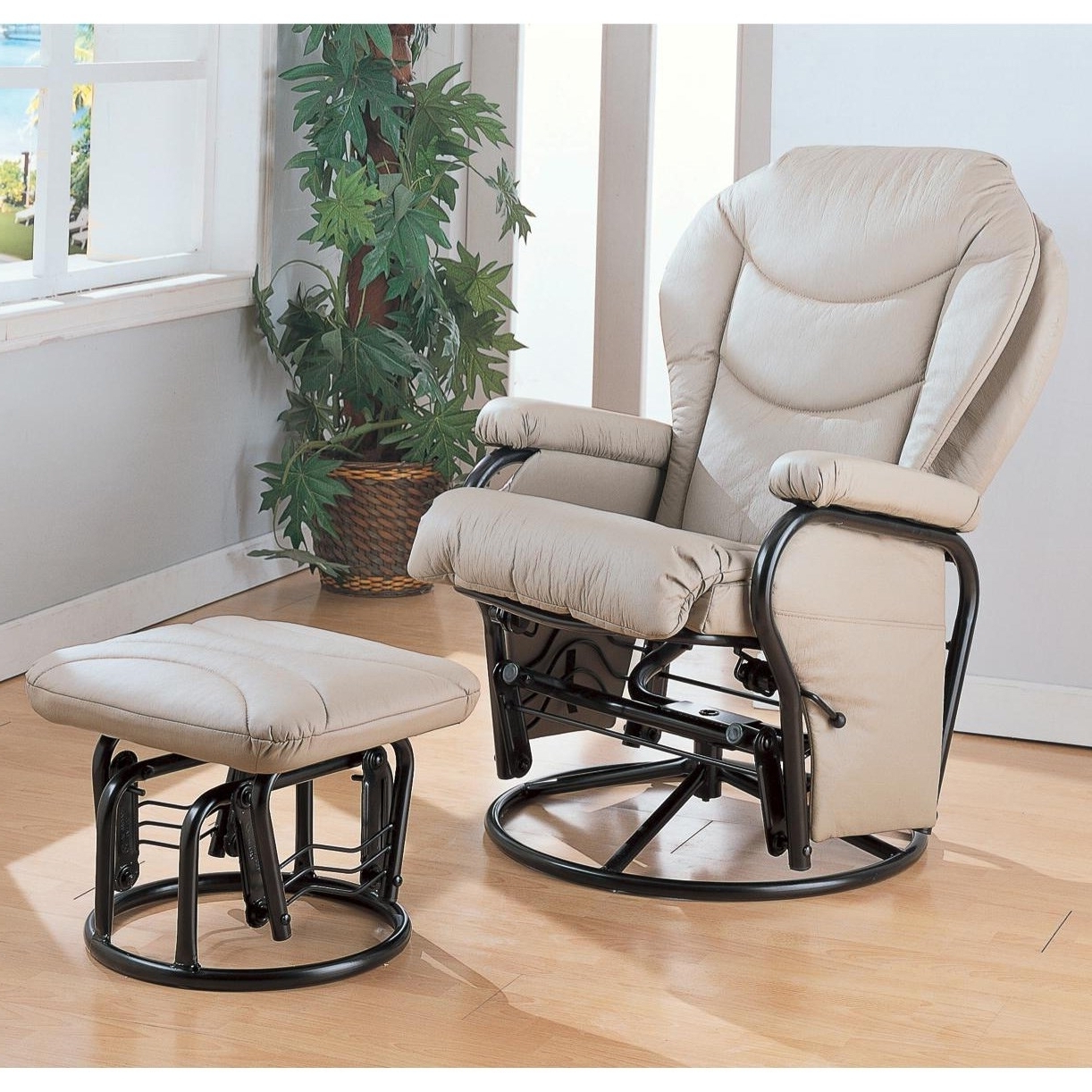 Glider recliner with outlet ottoman