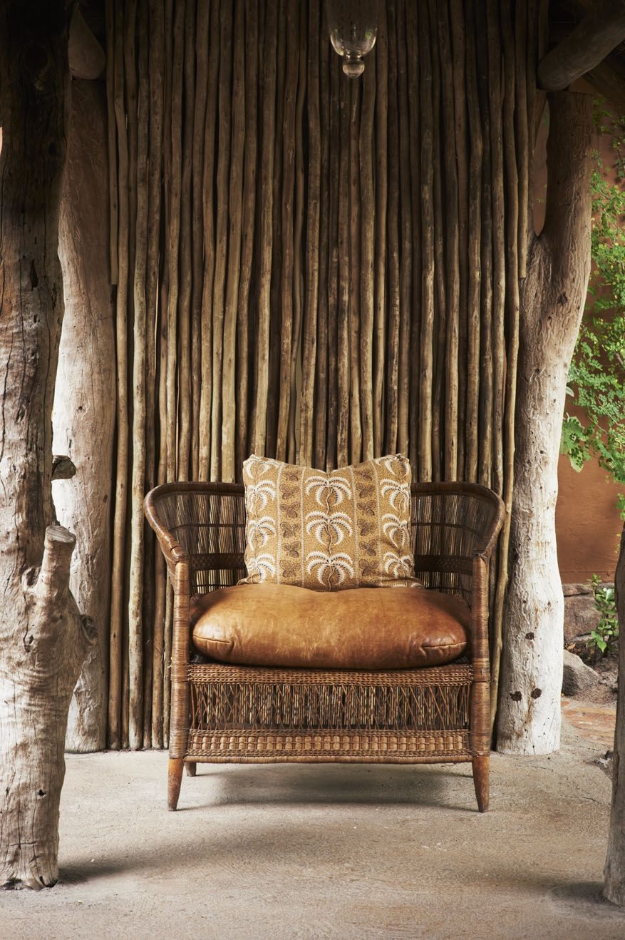 Afrocentric style decor design centered on african influenced elements 1