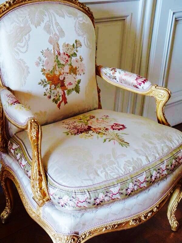 Upholstered Victorian Arm Chair - Foter