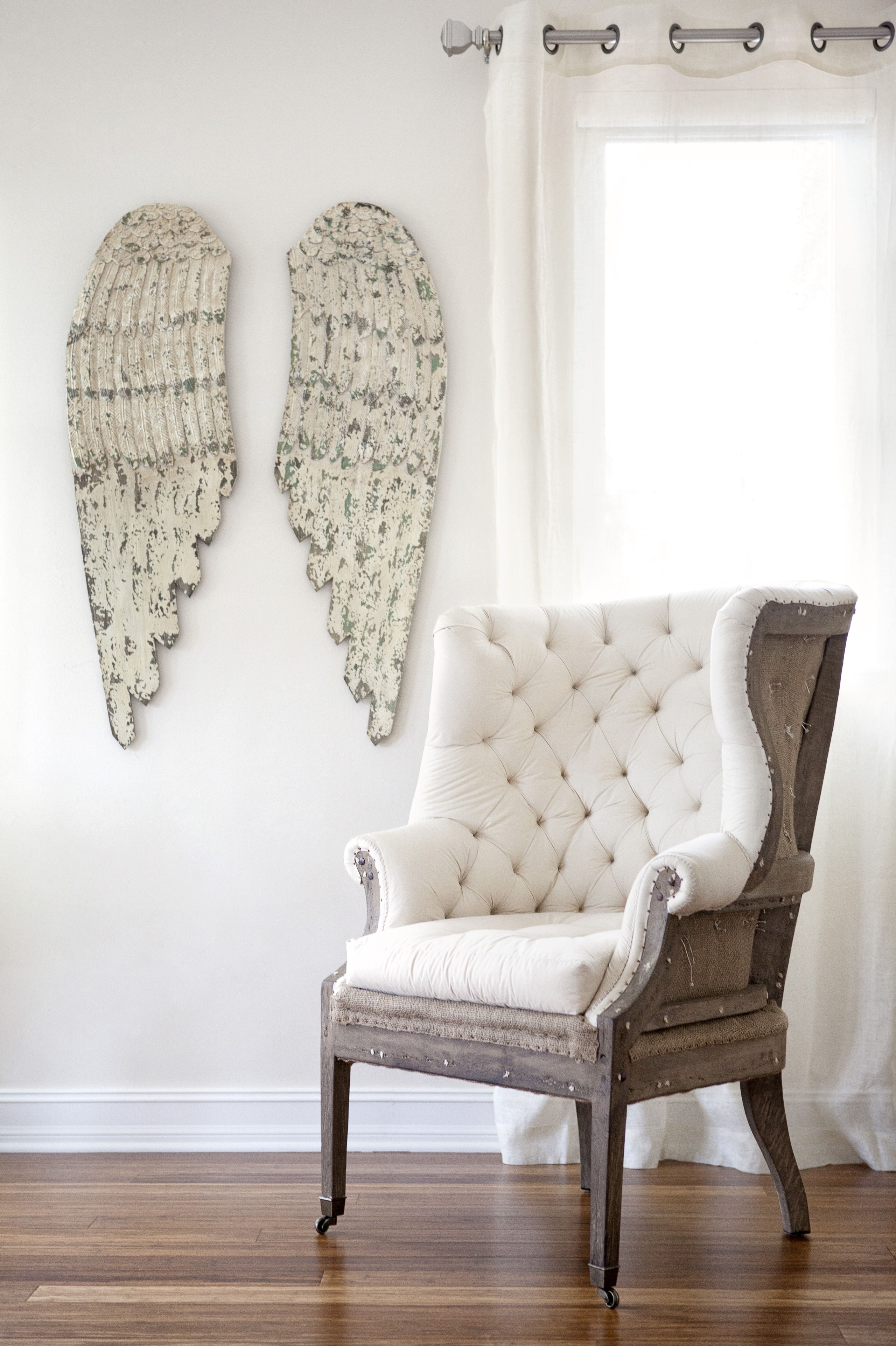 Country living room chairs