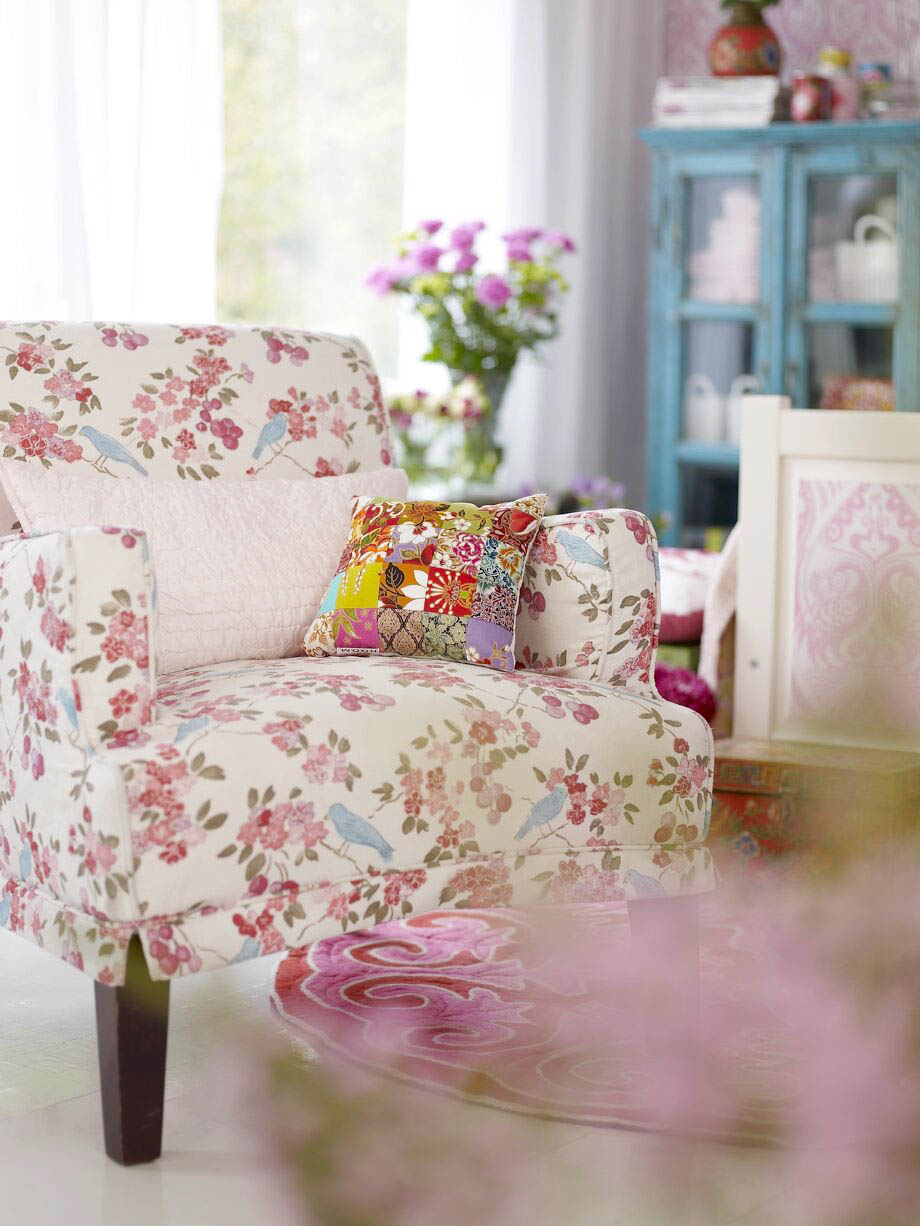 Floral upholstered chair 19