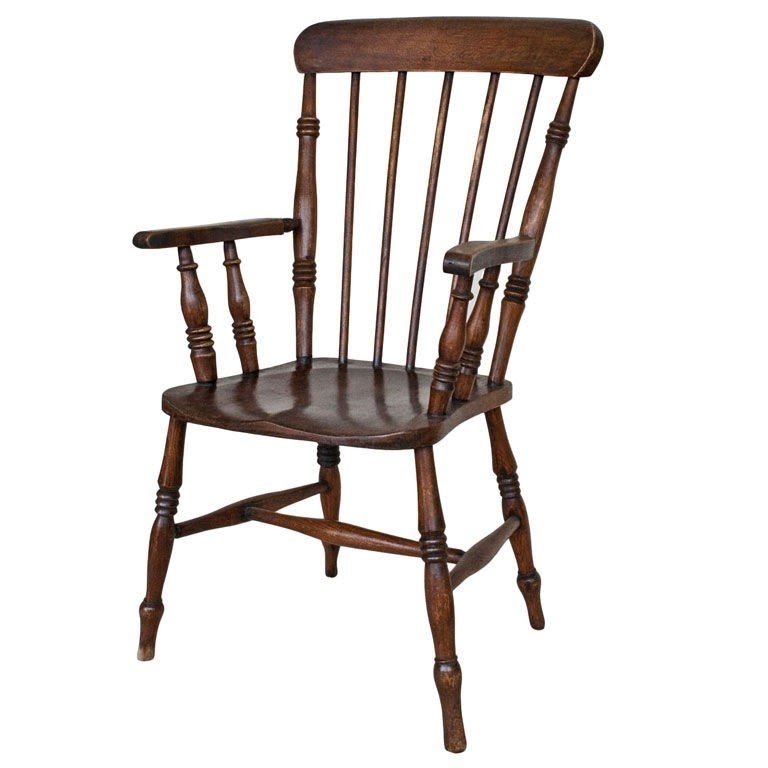 Spindle back arm chair