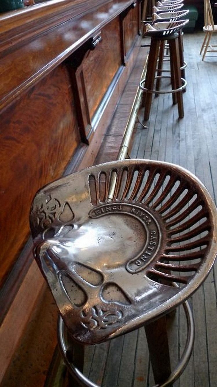 Metal antique bar stools