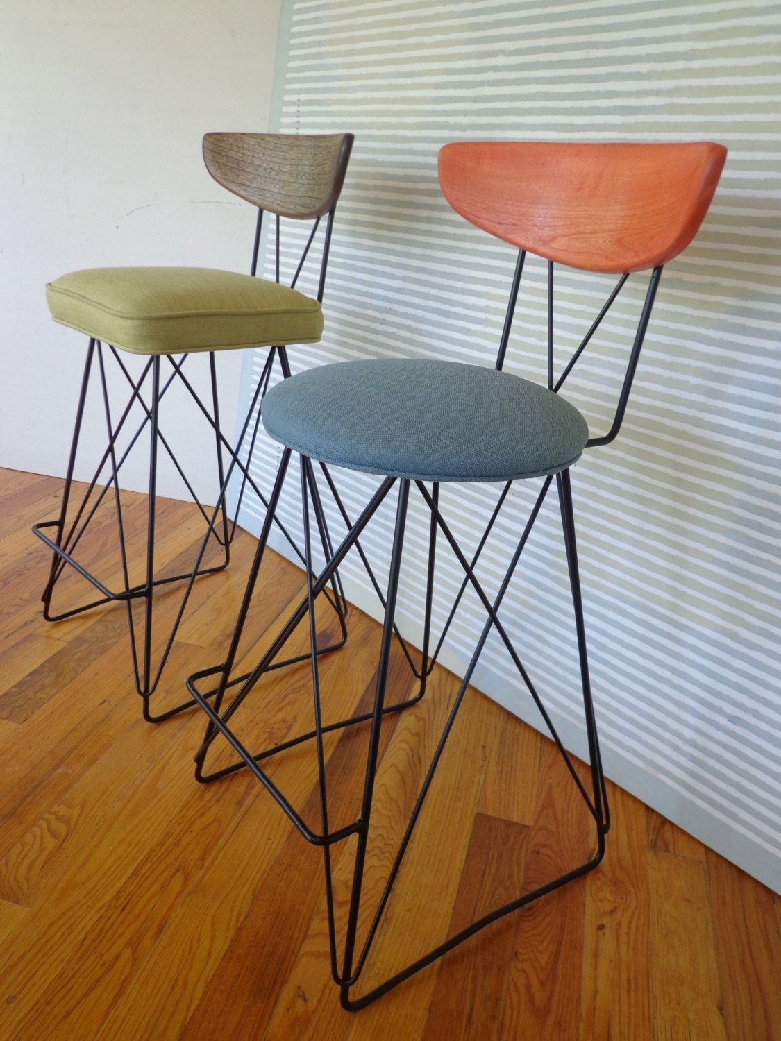 Mid century style iron barstool counter height 27 eames bend