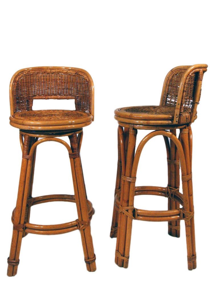 Weaved bar stools
