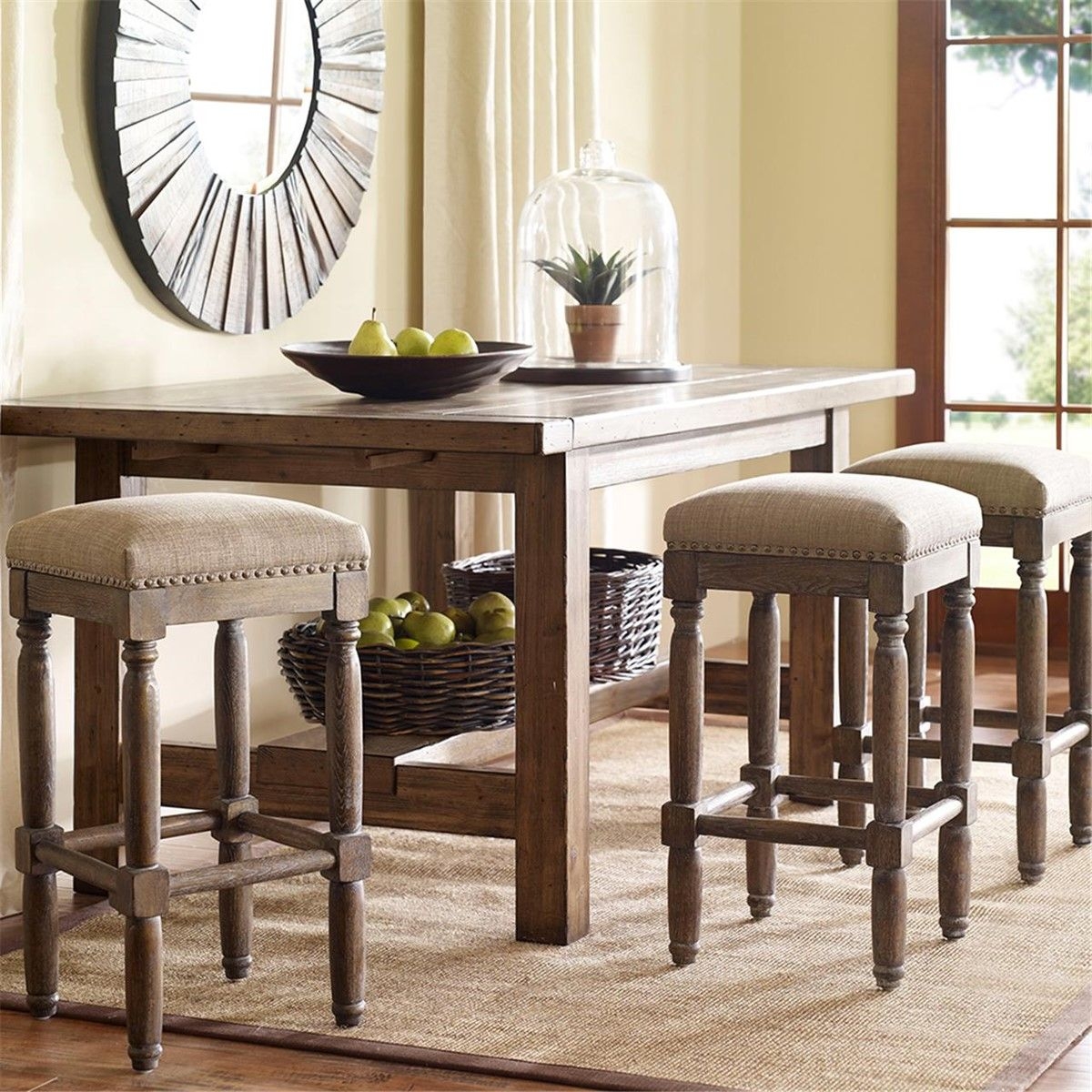 Counter Stools: A Great Addition For Your Kitchen Decor