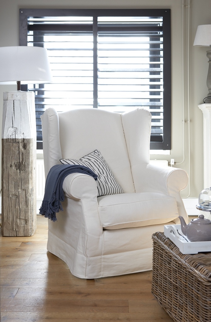 Accent chair slipcovers