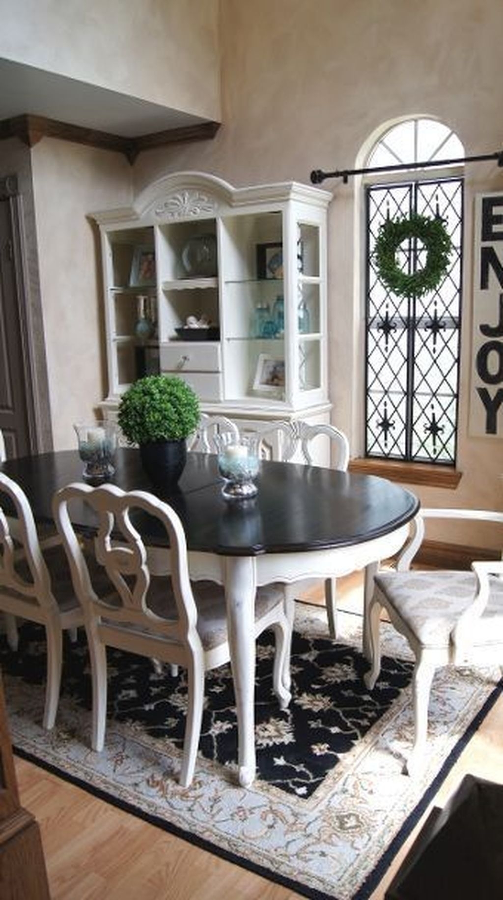 Dining table makeover