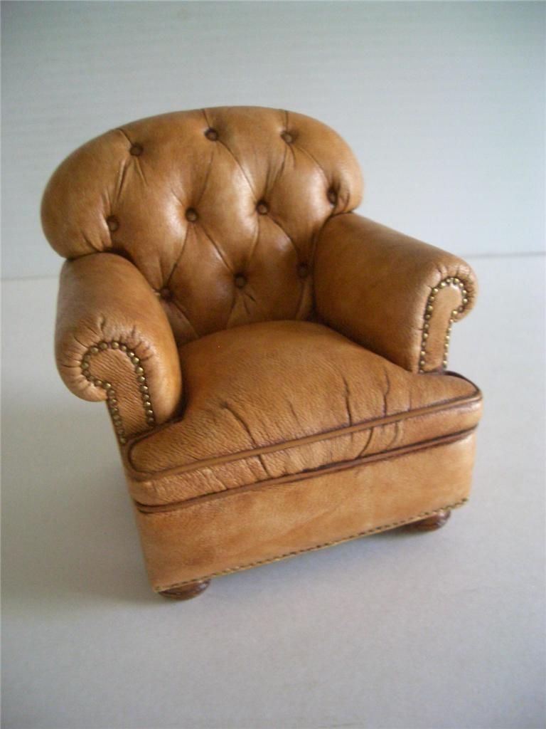 Lynn whisenant tobacco leather club chair 1 12th scale masterpiece
