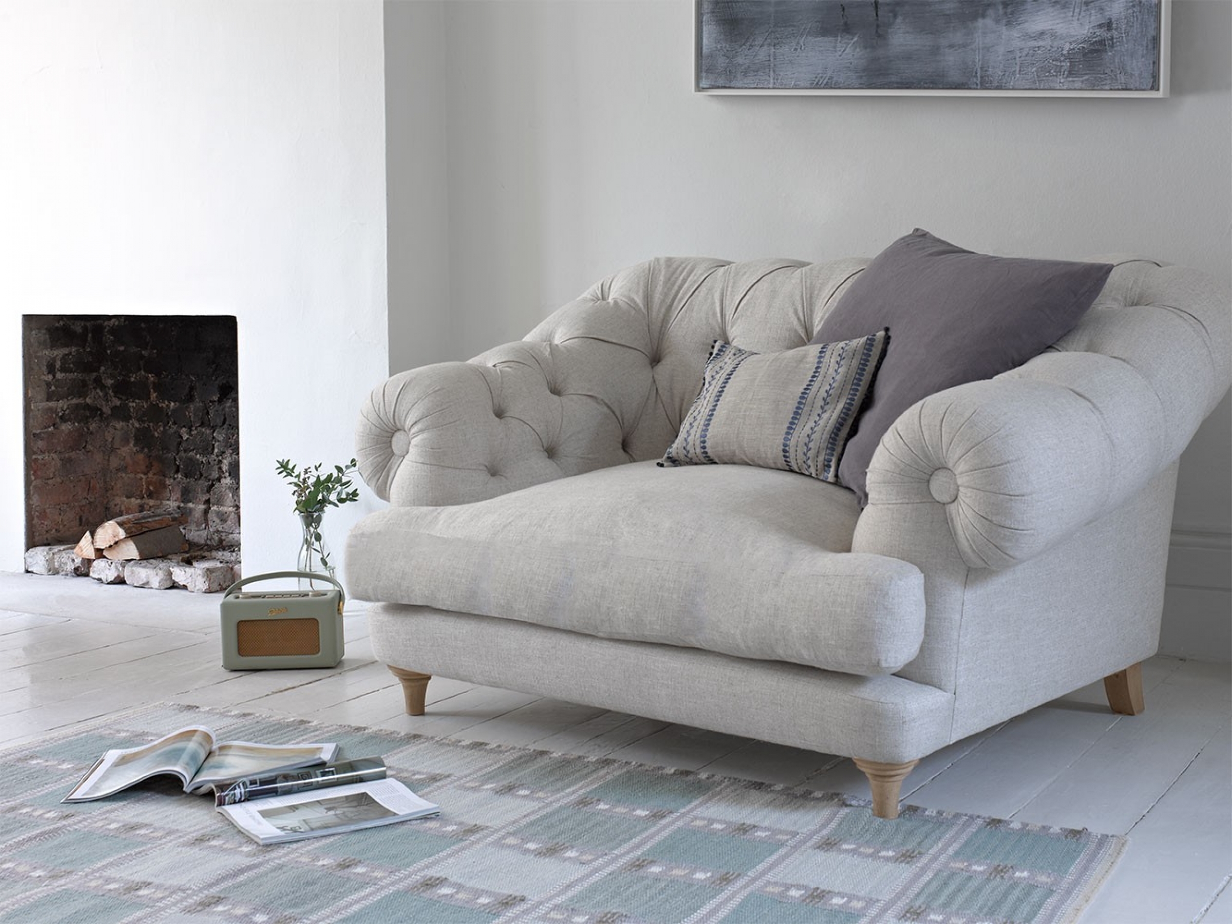 Big cosy deals armchair