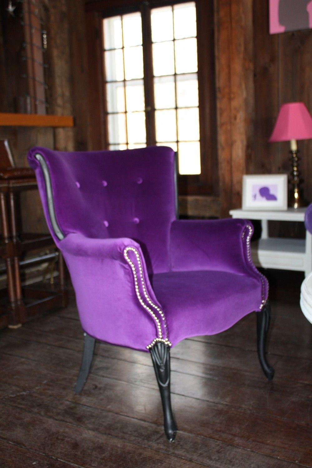 Purple velvet armchair i seriously just had a heart attack