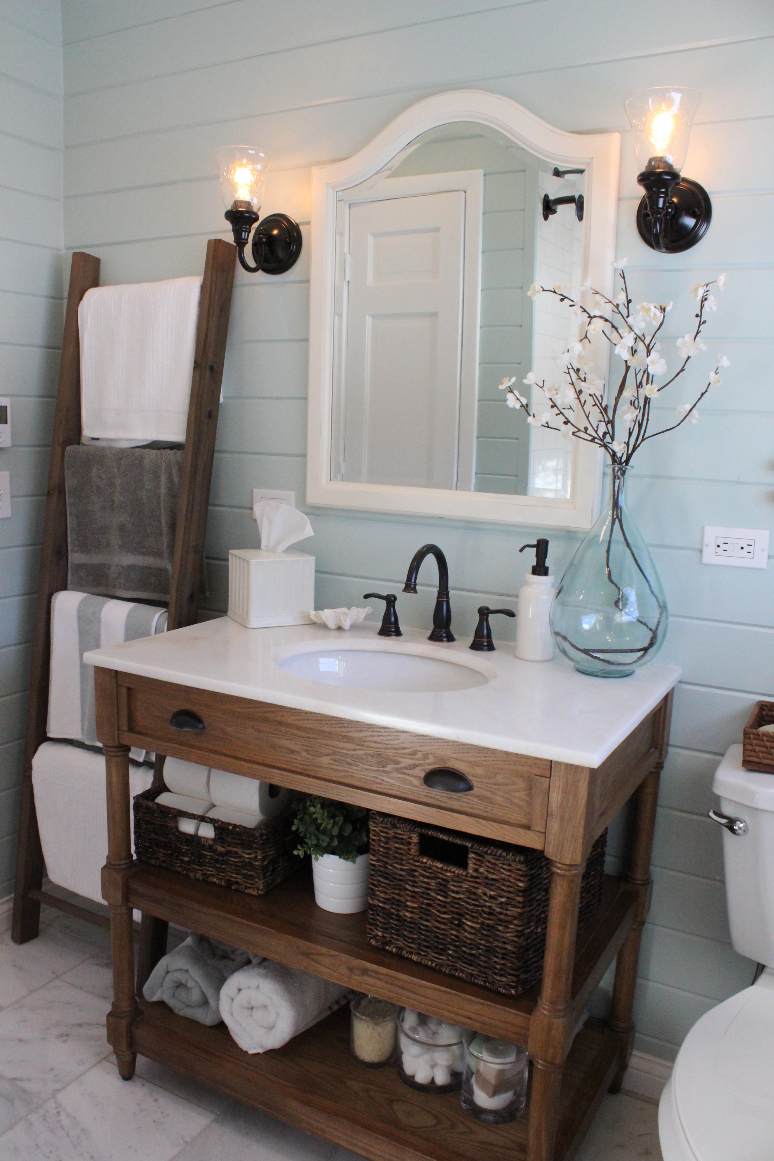 34+ Blue Bathroom Vanity Ideas ( BEACHY VIBES ) - Vanities