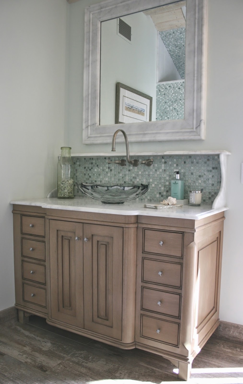 Coastal Bathroom Vanities Ideas on Foter