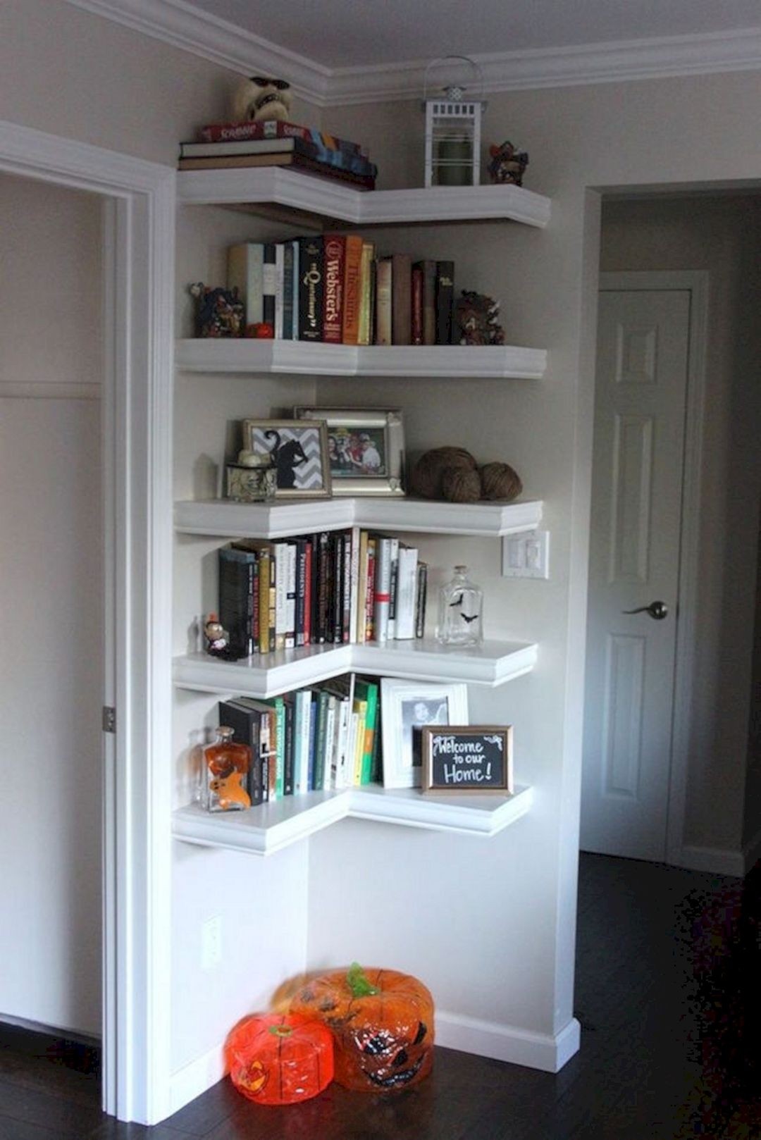 floating corner wall shelf idea