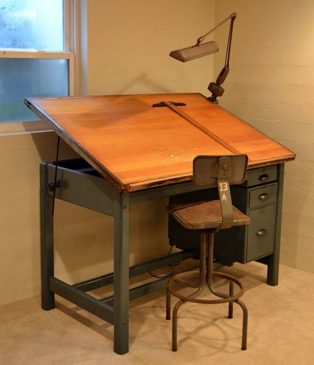 sliding center table