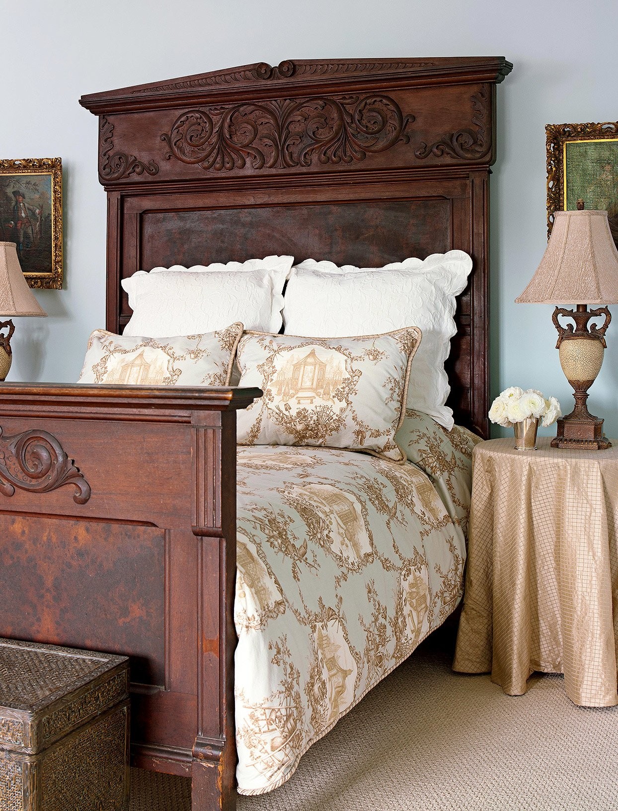Country french bedroom furniture sets