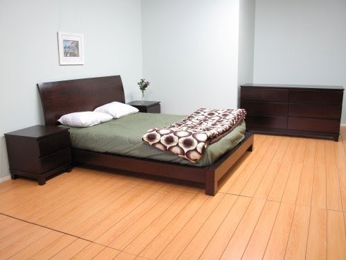 Dark Brown Southport Solid Wood Platform Bedroom 4PC Set (Bed, 2-N/S, Dresser)