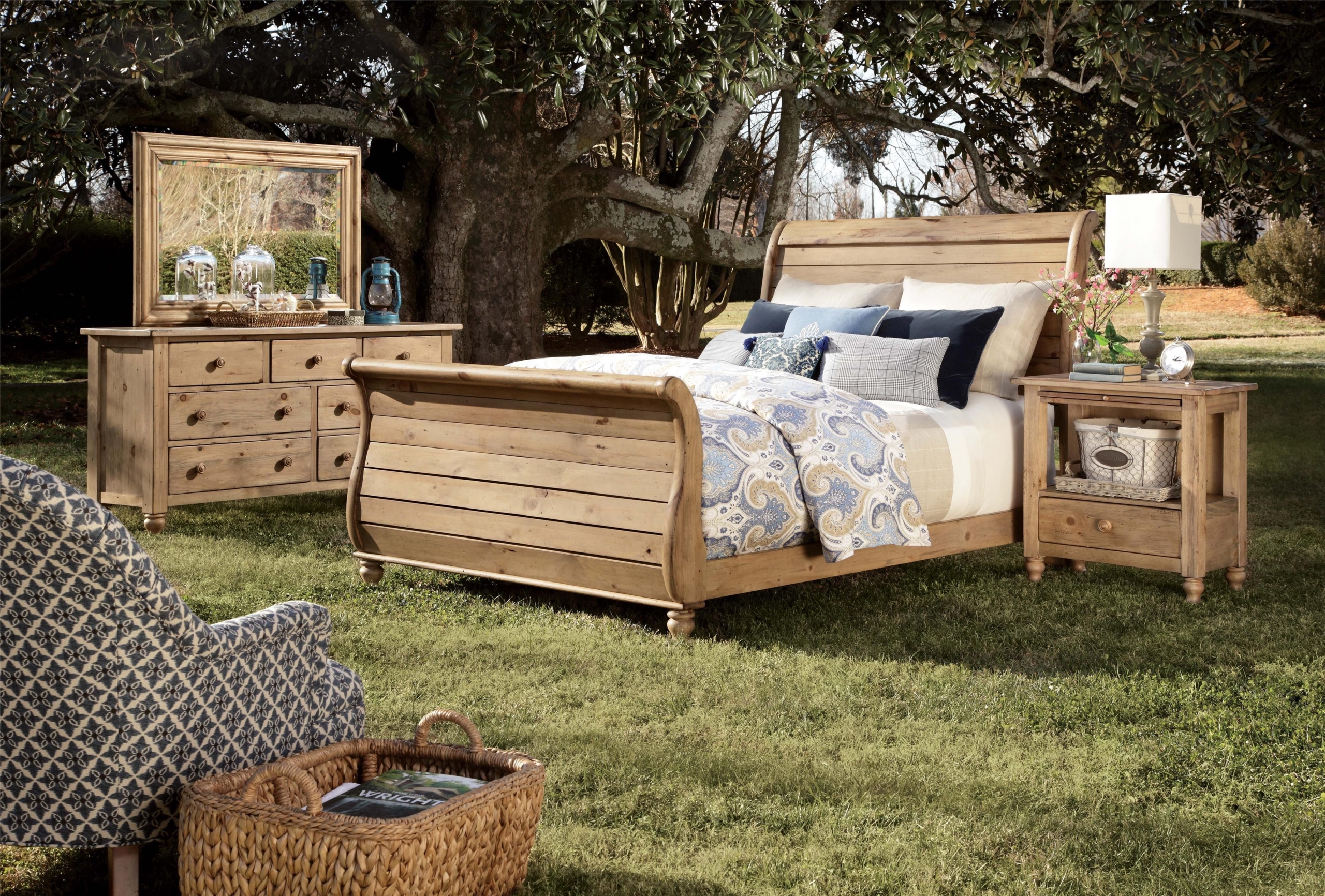 Distressed wood shop bedroom set