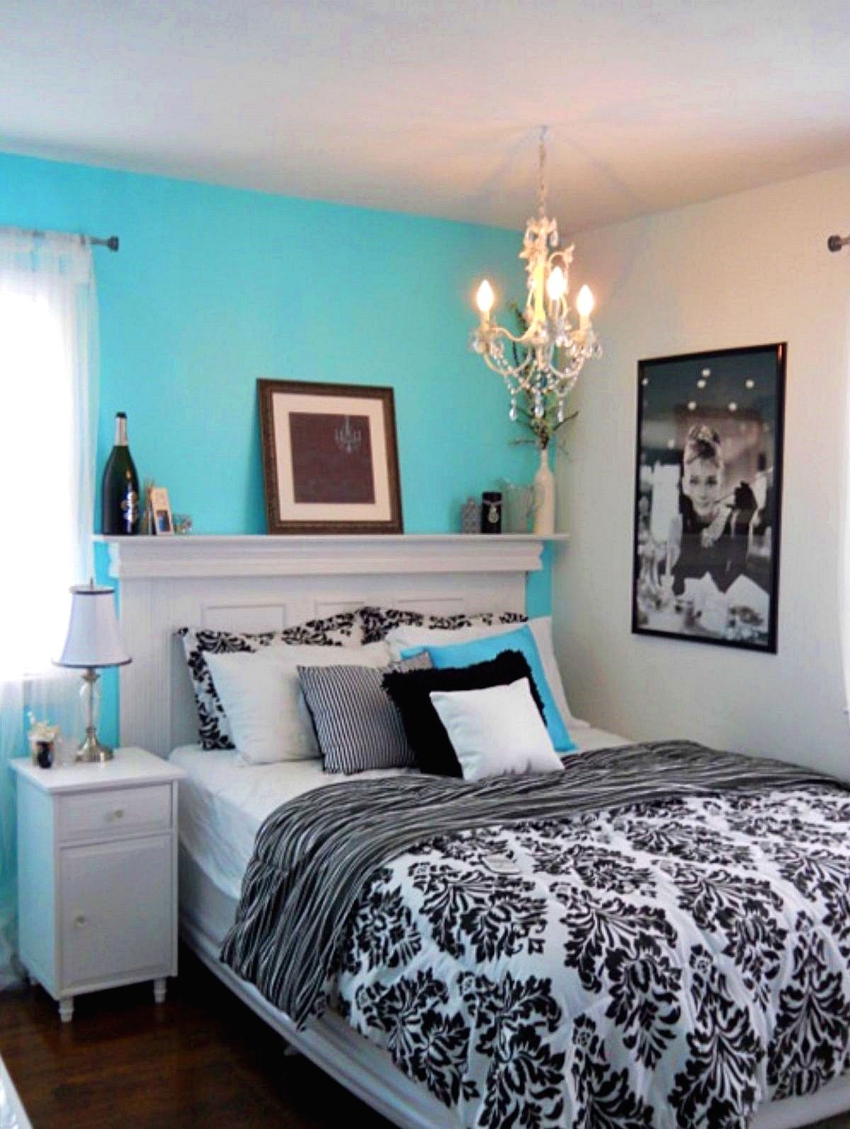 Tiffany blue bedding