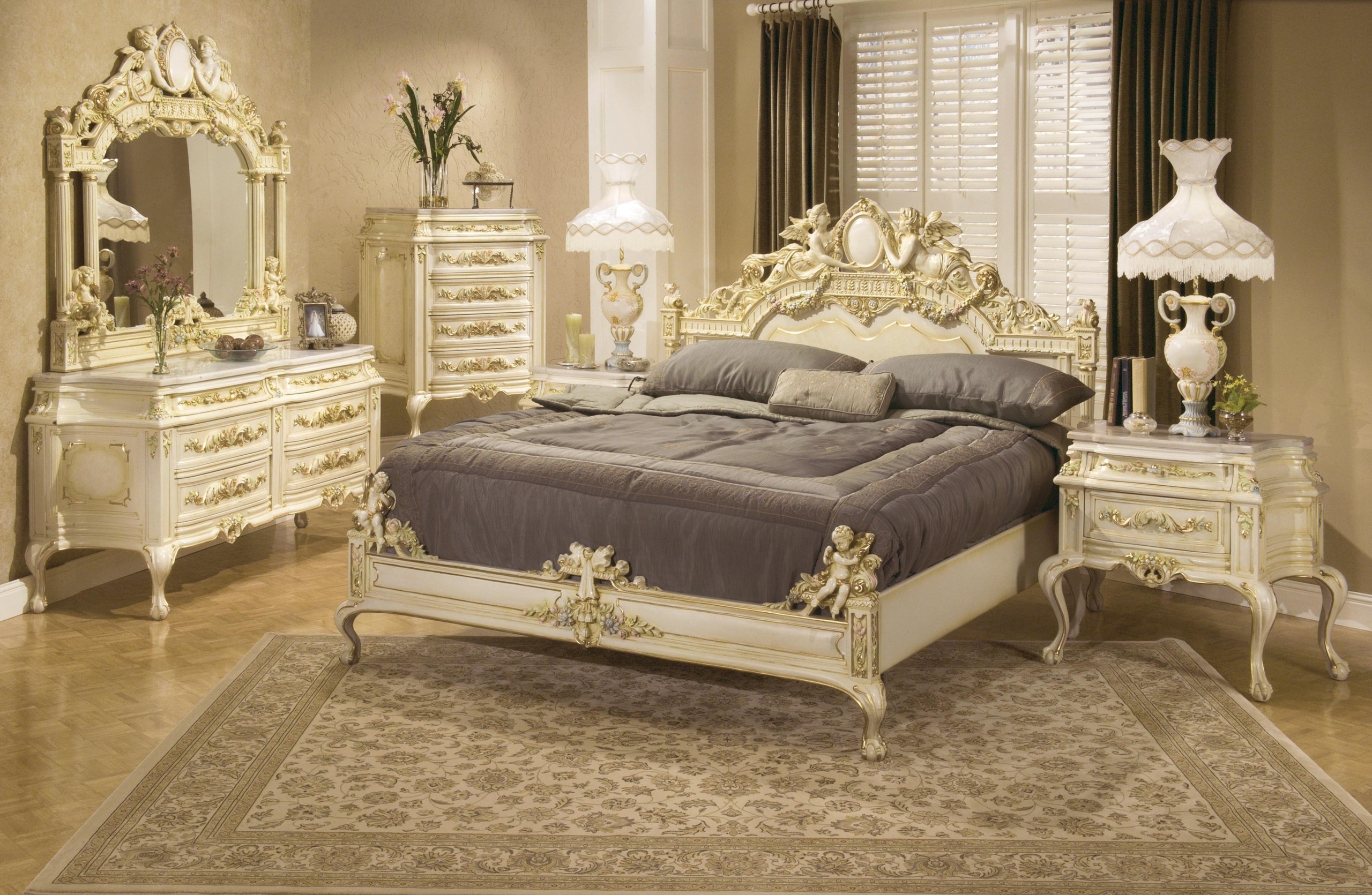 Victorian on sale bedroom furniture