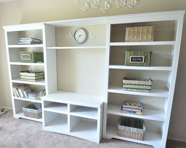 Built in bookshelves with tv