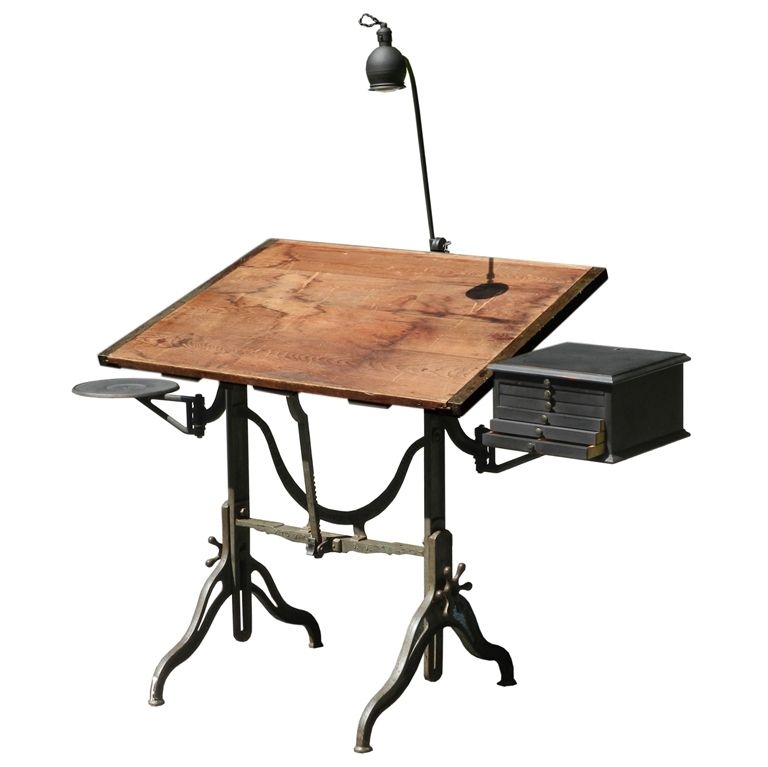 Drawing table with storage
