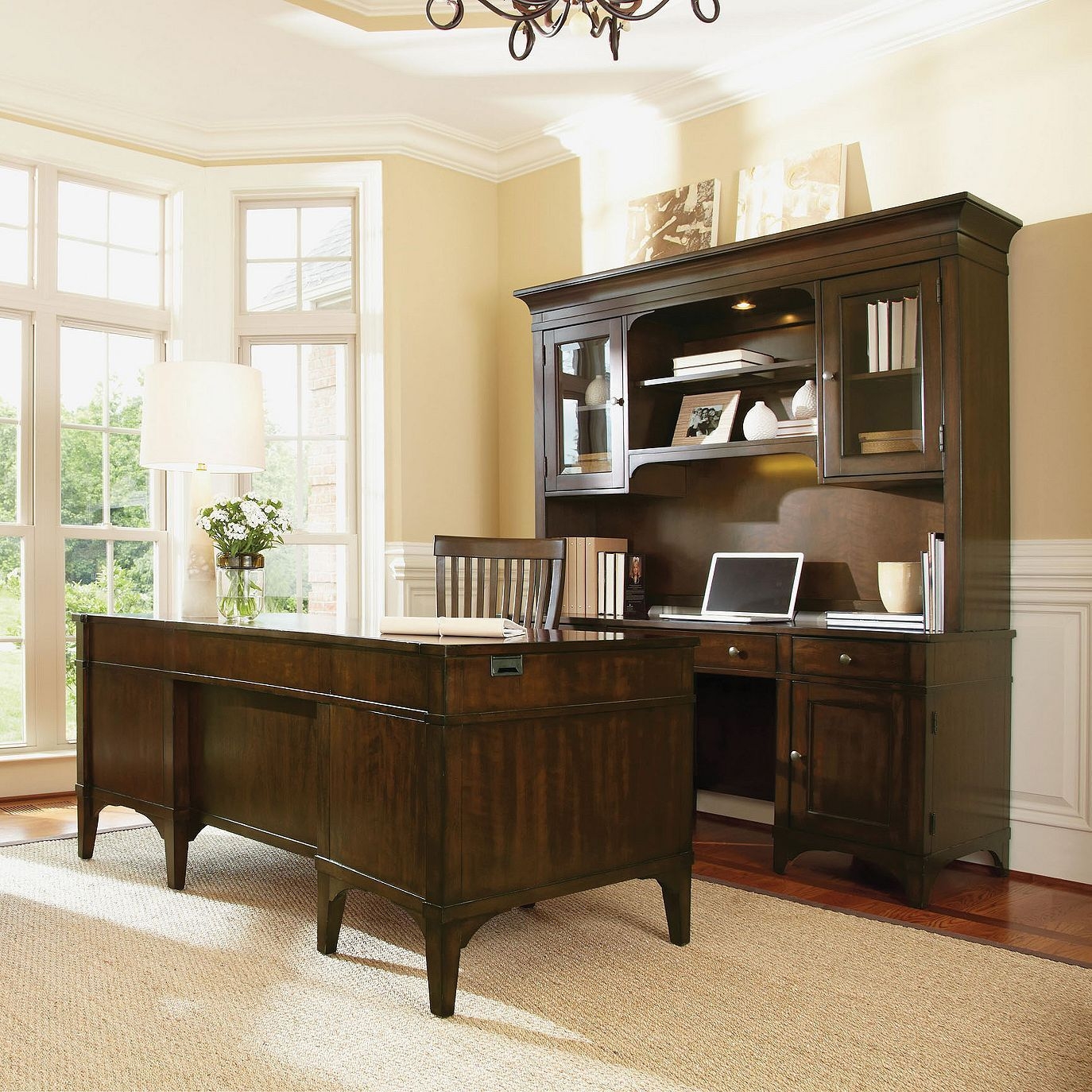 Hooker furniture abbott place 3 piece executive office set
