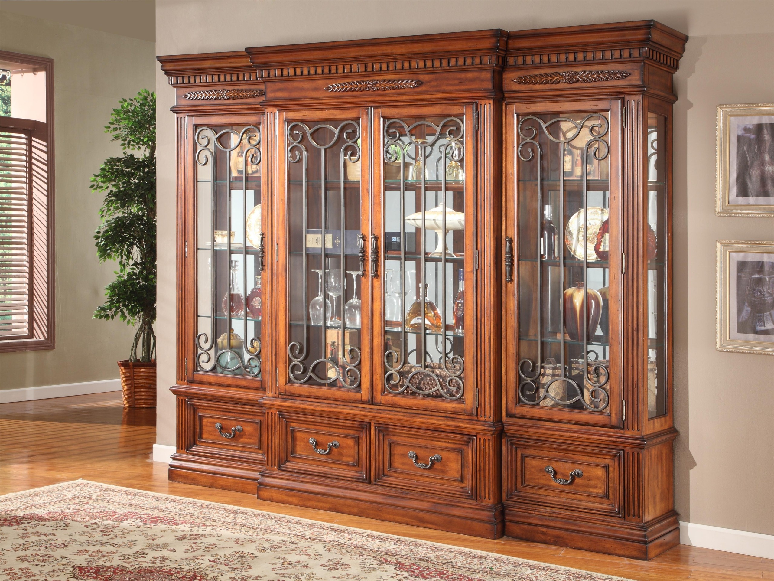 Parker House Furniture Grand Manor Granada Collector's Cabinet