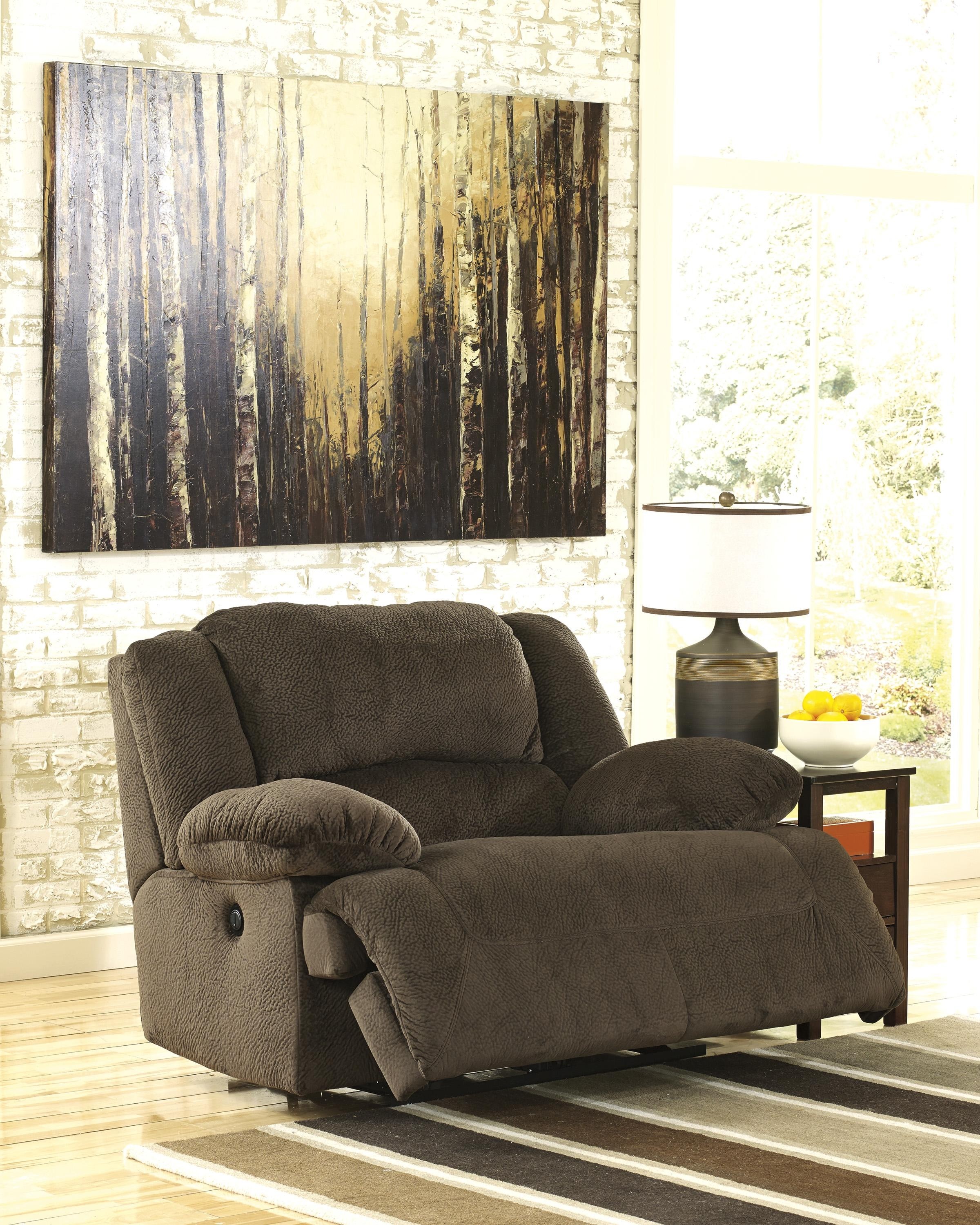 Extra wide recliner chair 1