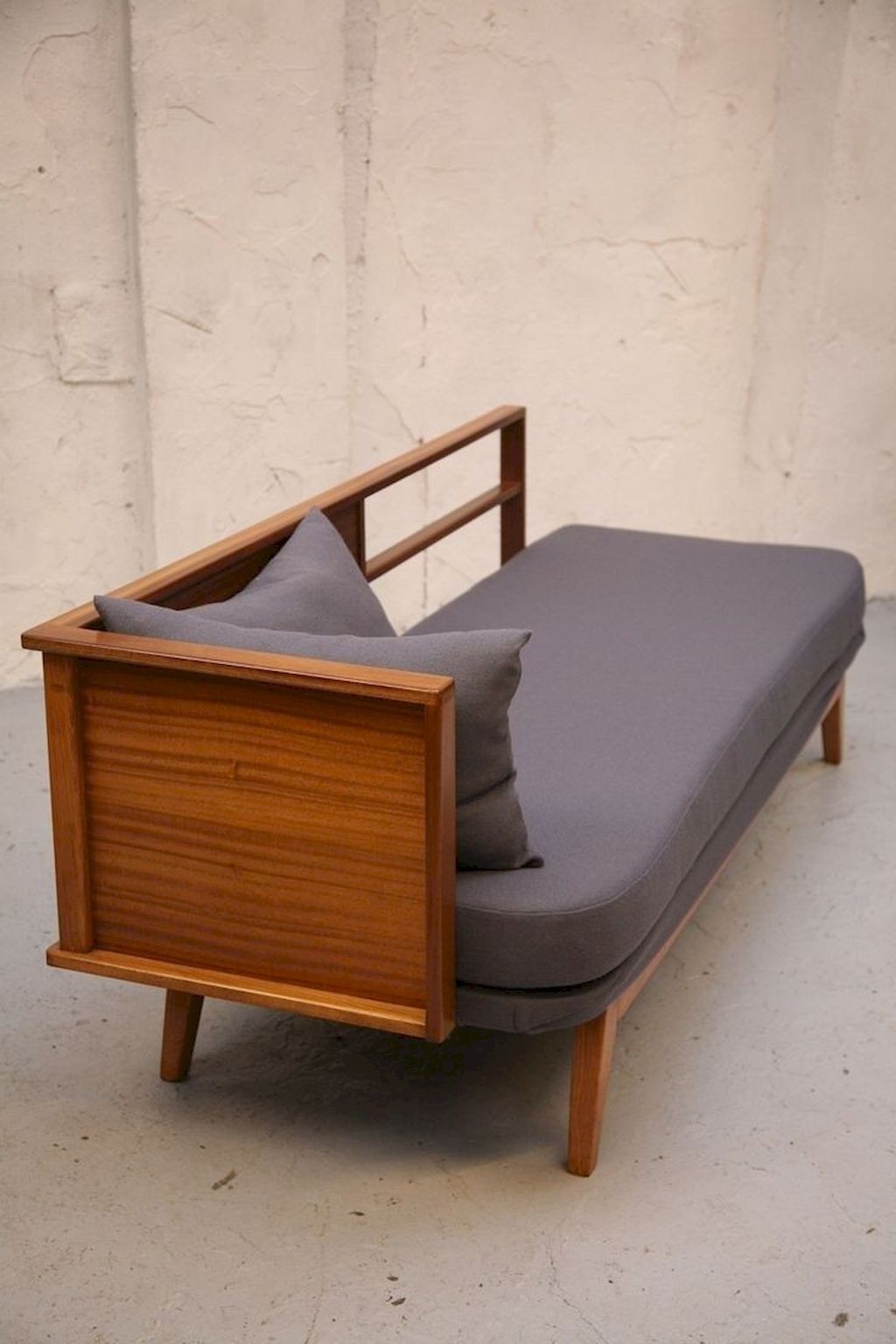 How to make a daybed