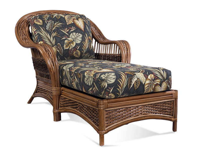 Rattan chaise lounge 3