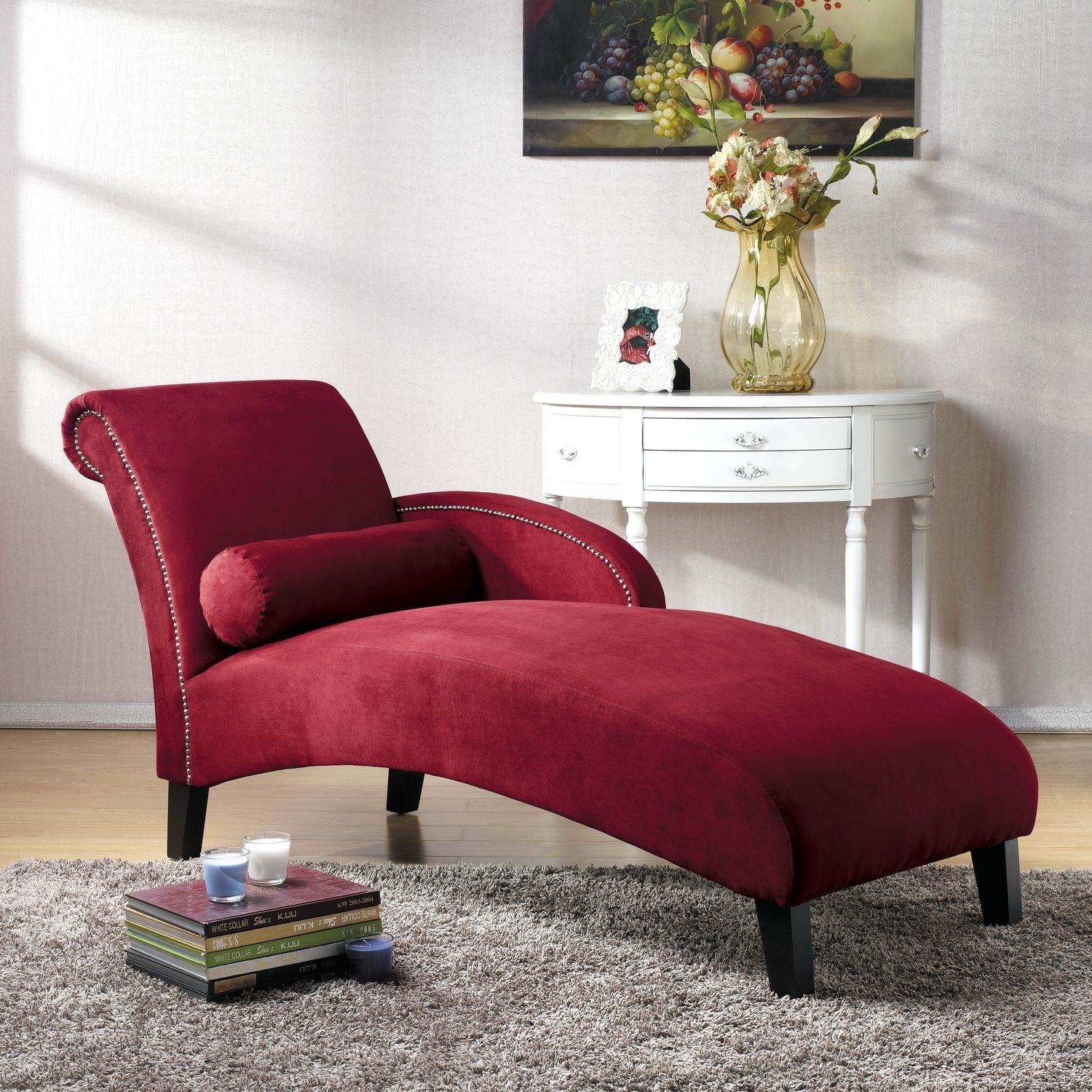Red chaise lounges 17
