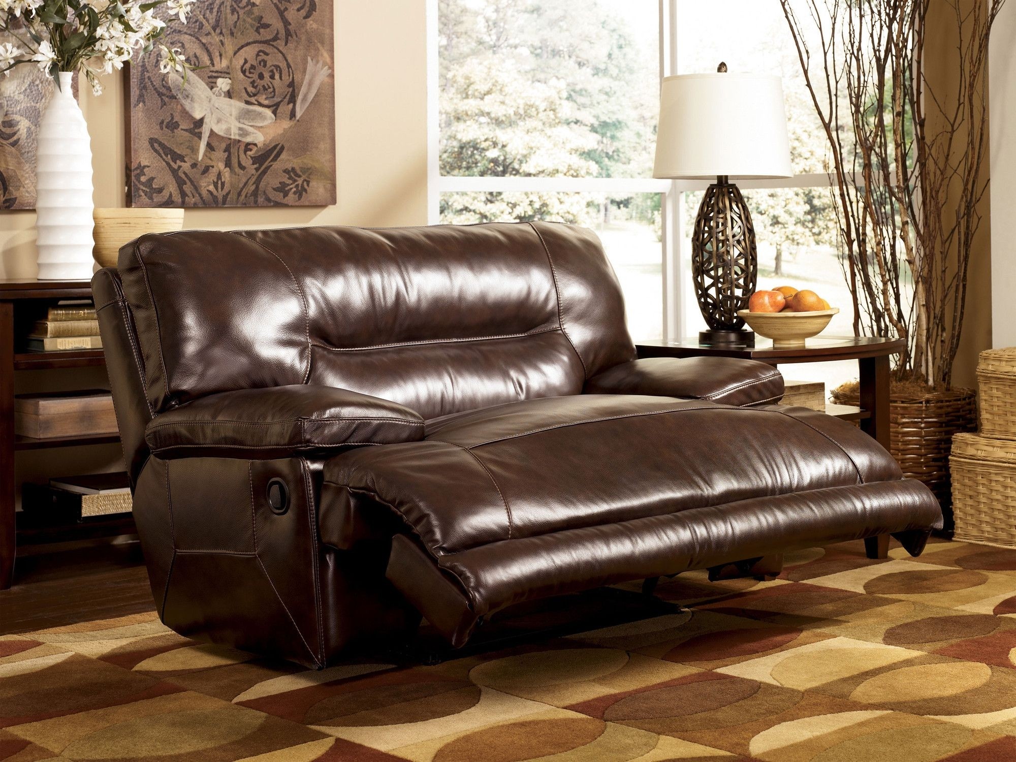 Double size store recliner