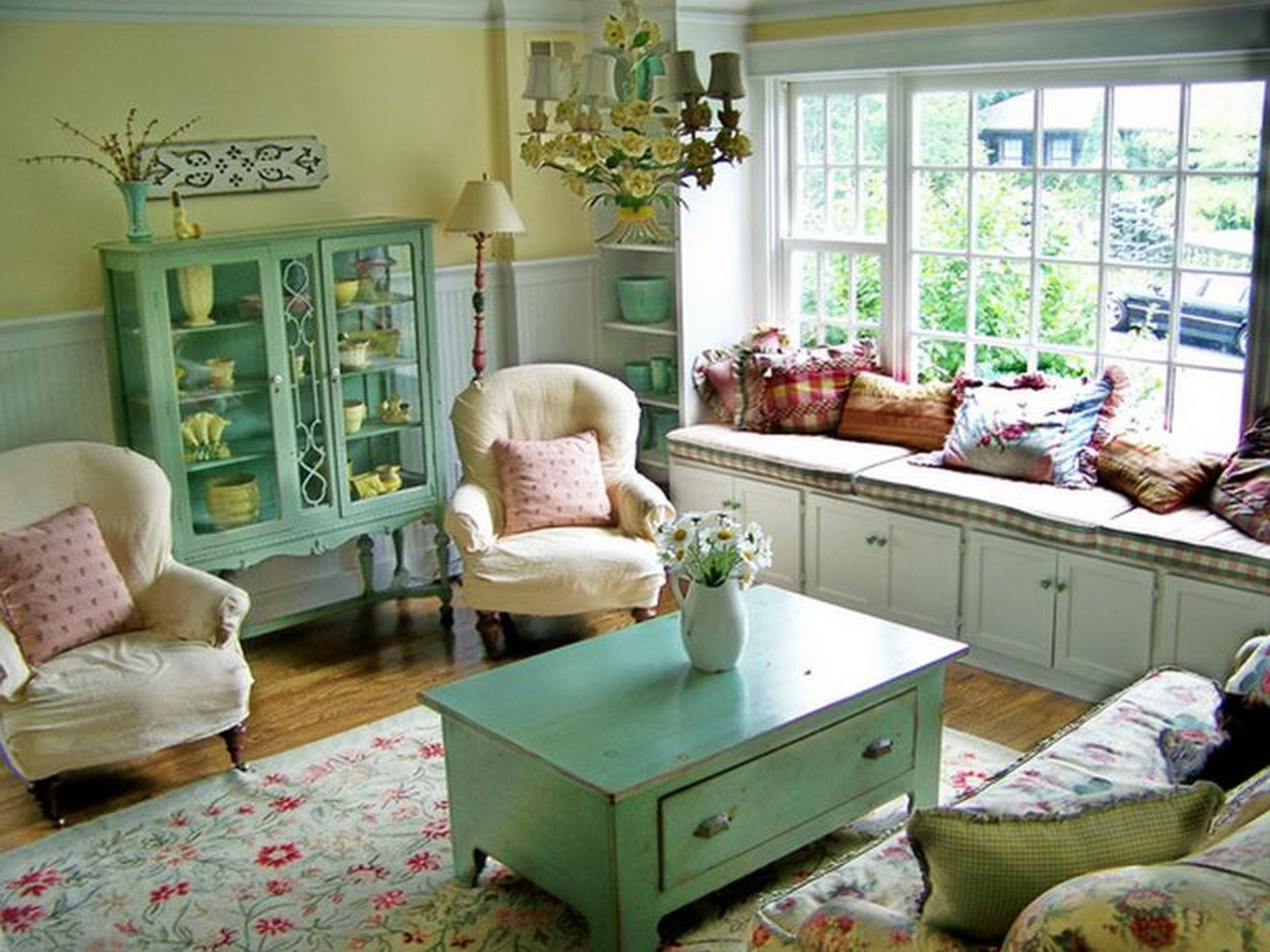 Cottage style store living room furniture