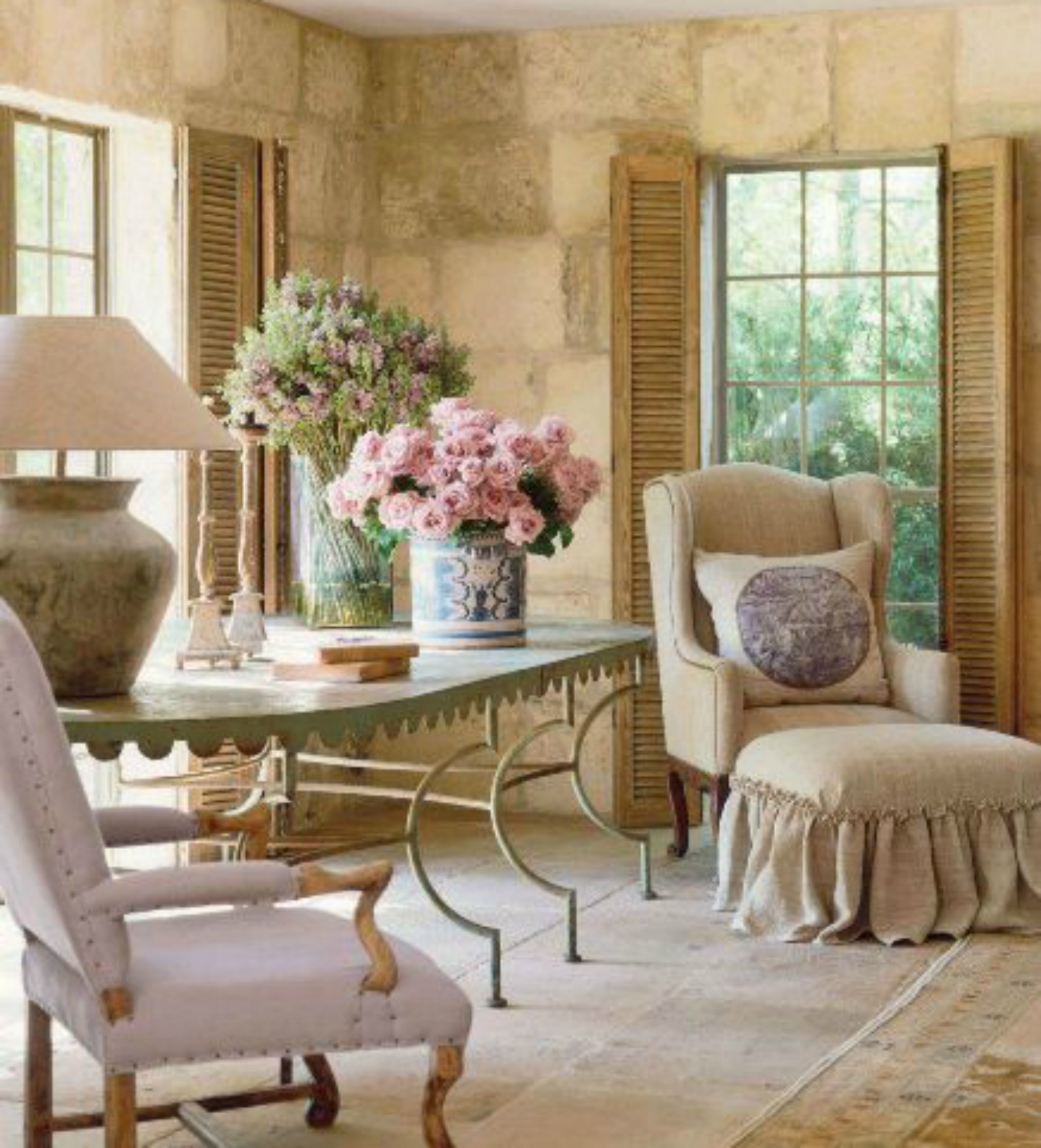 a-fabulous-french-farmhouse-the-glam-pad-plates-on-wall-plate