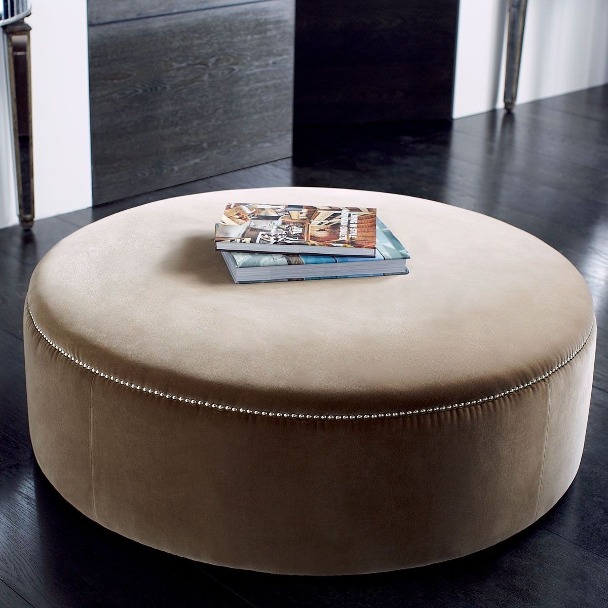 Big circle deals ottoman