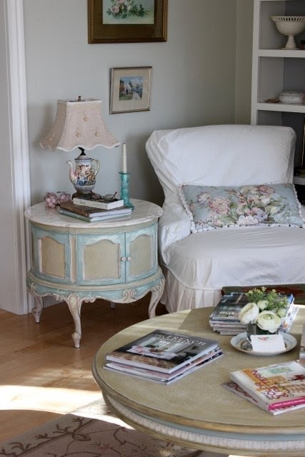 My gypsy table in annie sloan chalk paint duck egg