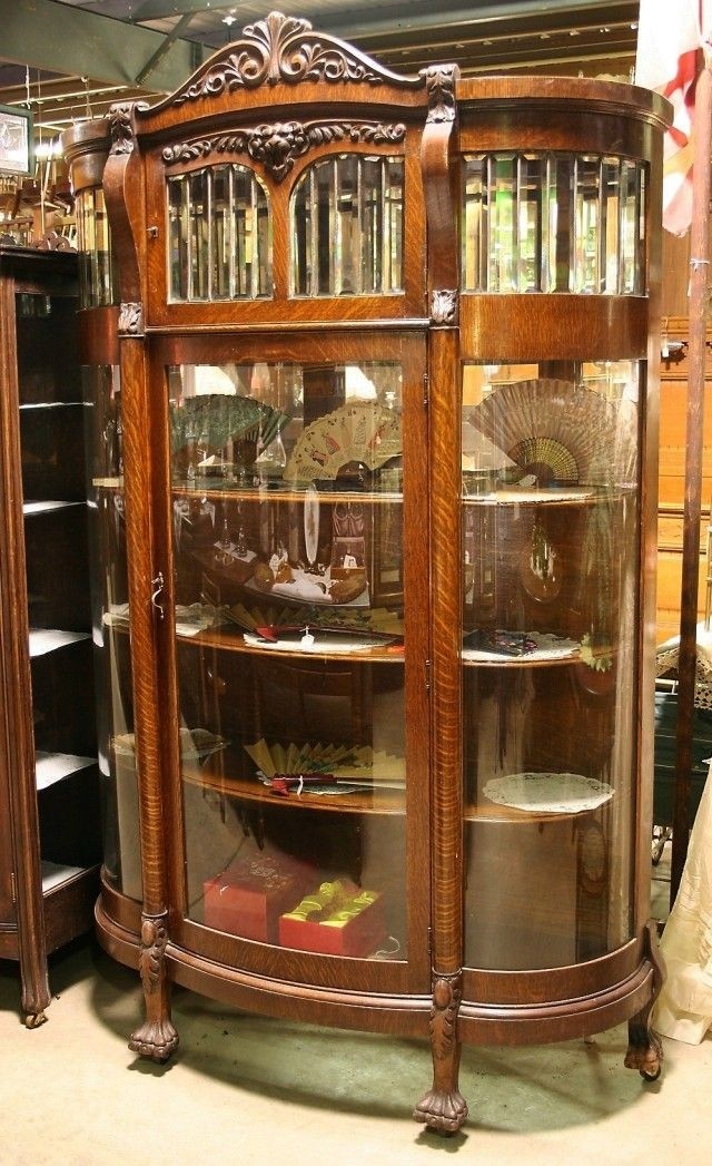 Oak china cabinet