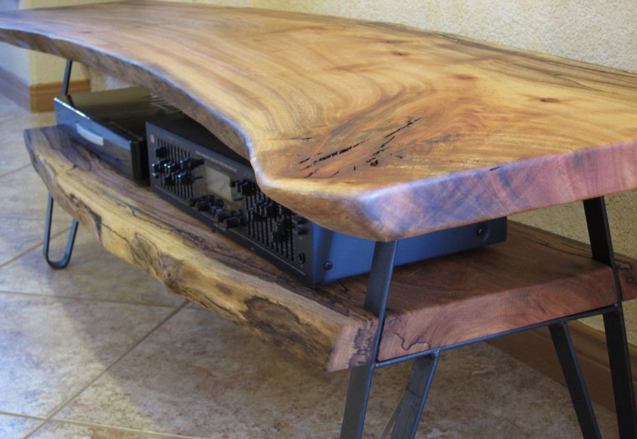 столик для телевизора своими руками из дерева